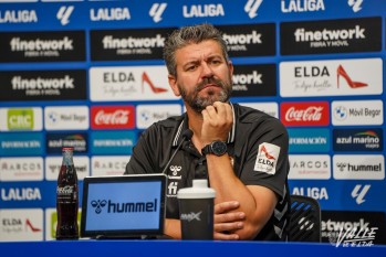 Lo mas destacado de la rueda de prensa de Fernando Estévez para el partido Elche-Eldense